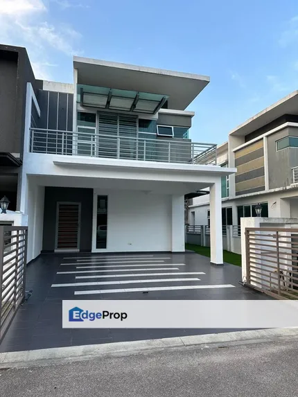 Double Storey Cluster House