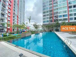 Service Apartment Next to University